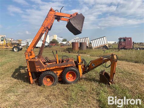 Thomas 1700 Specifications. Skid Loader With Steer. 